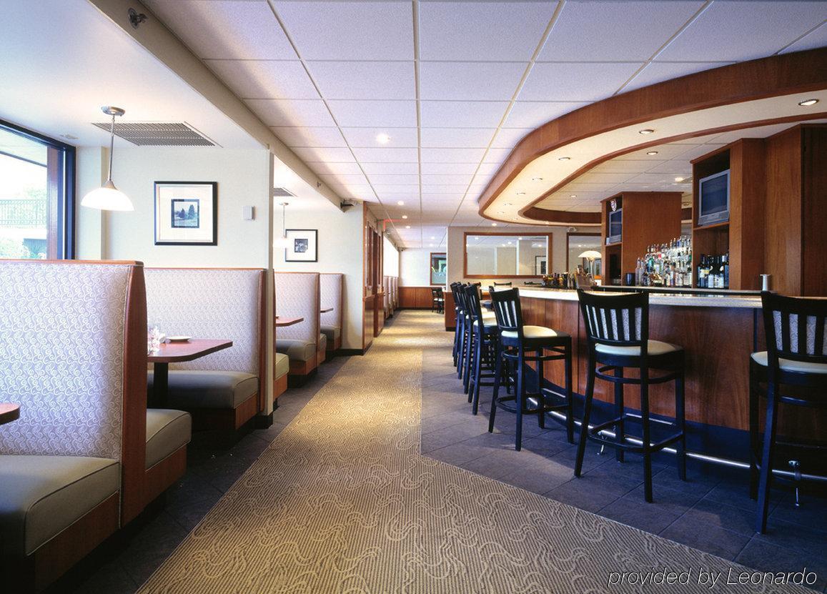 The Radnor Hotel Wayne Restaurant bilde